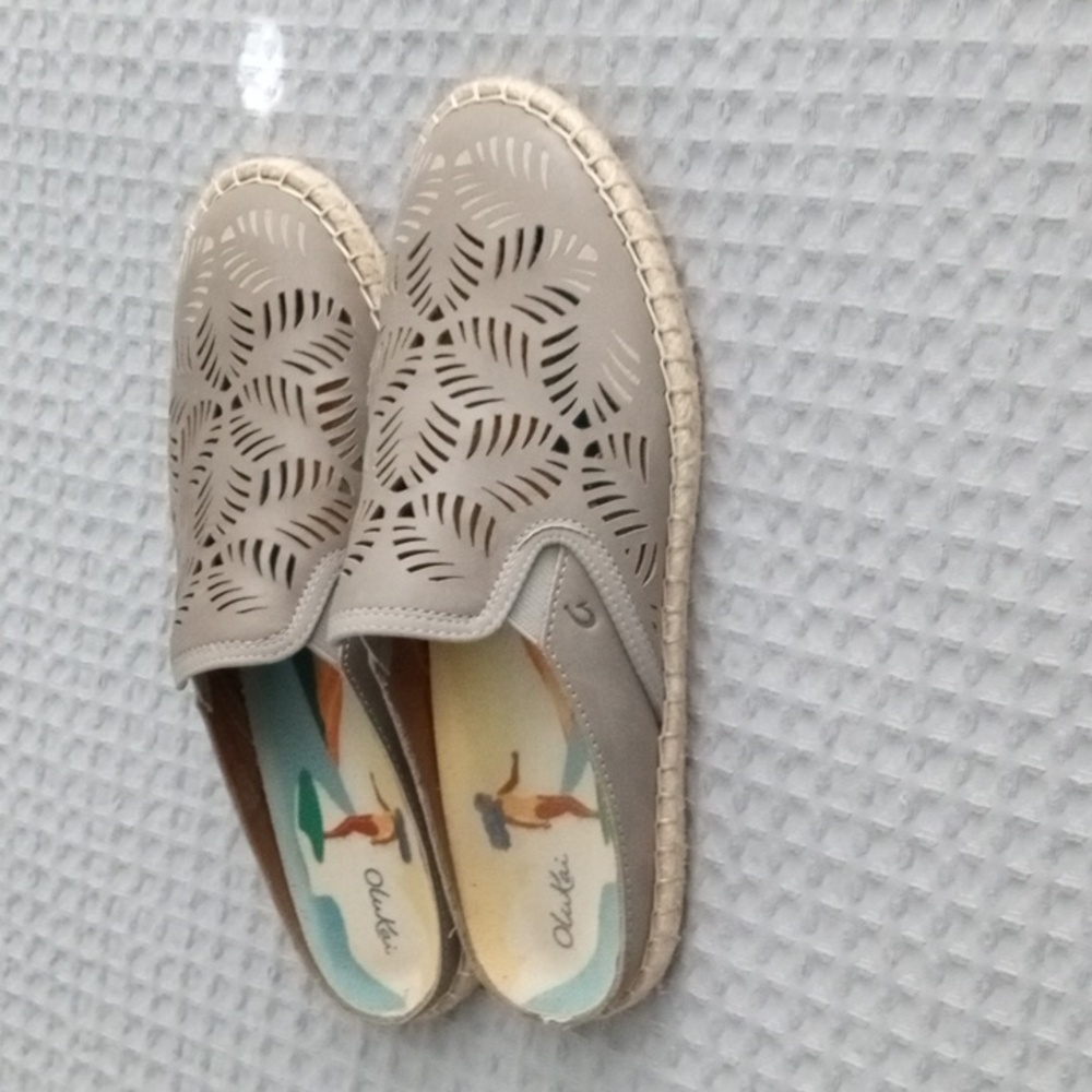 OluKai "Kaula" Leather Slides